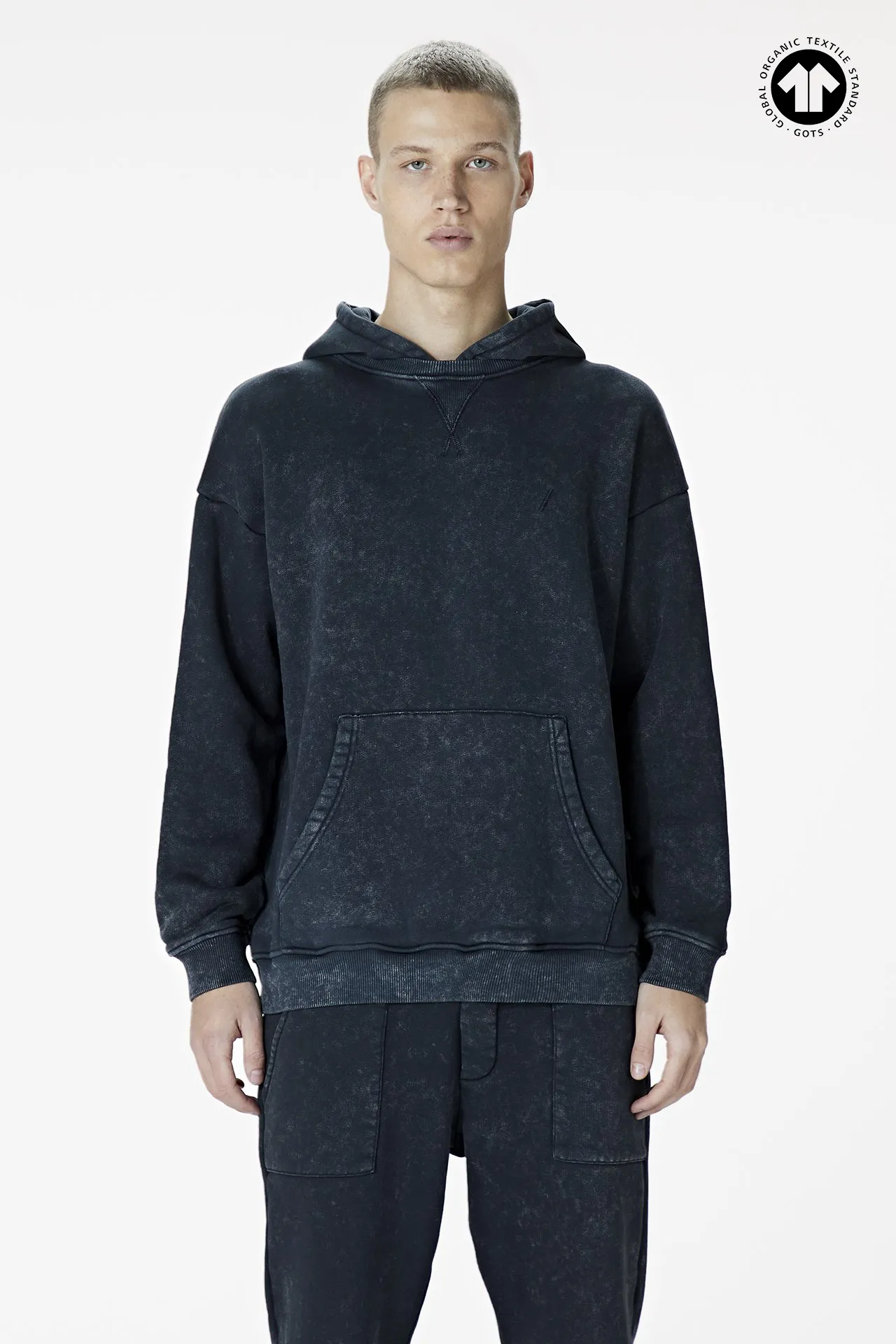 530 Washed Black Hoodie (Man)