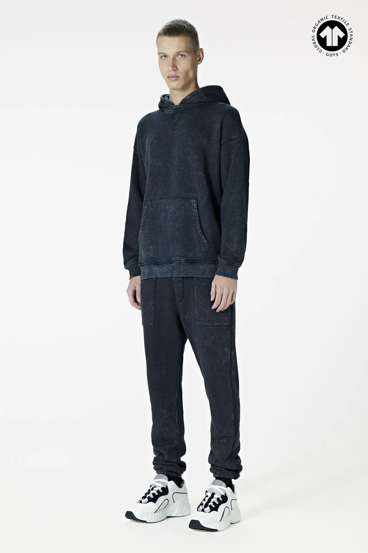 530 Washed Black Hoodie (Man)