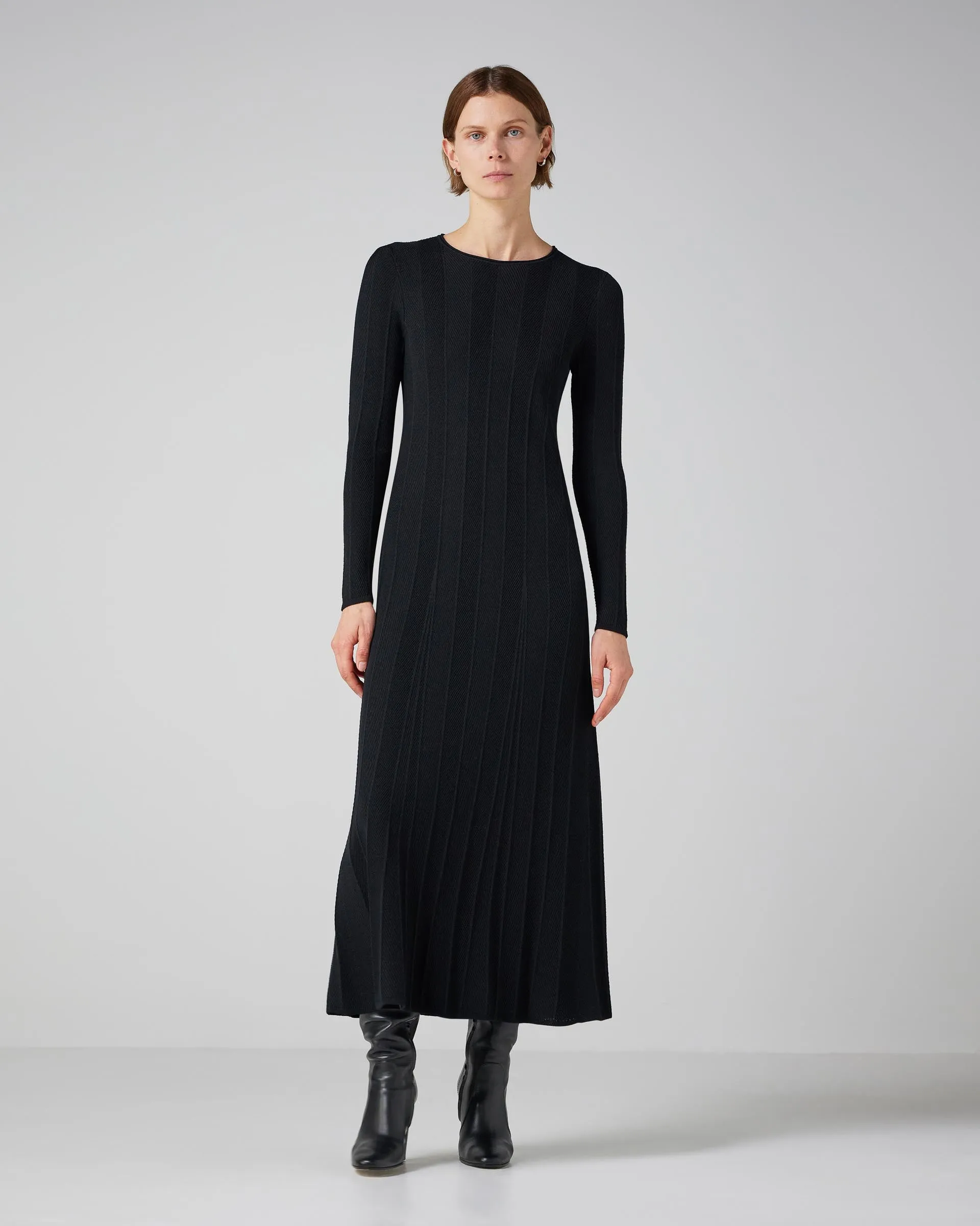 Anais Dress in Wool, Black