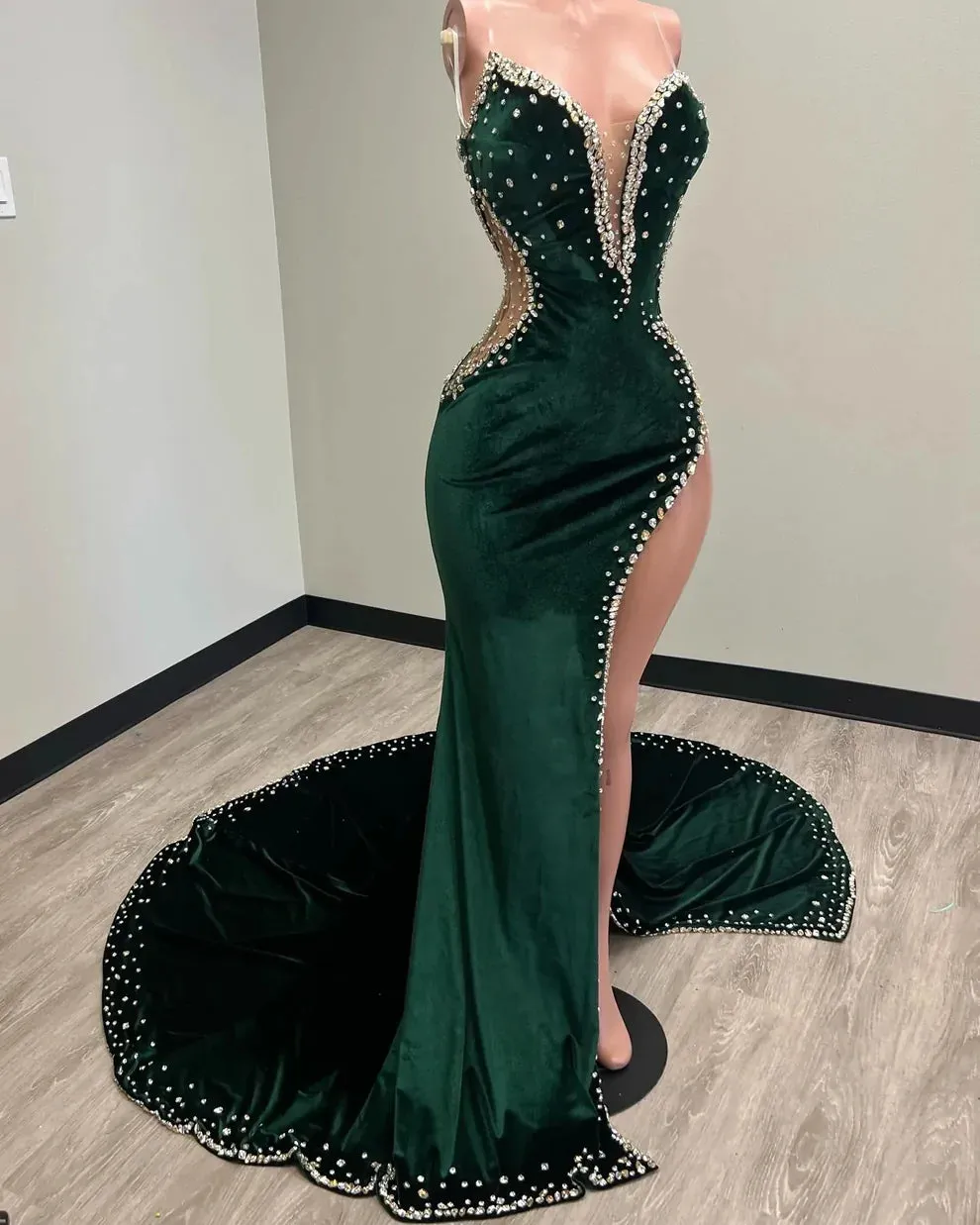 Black Girl Prom Dress Long Mermaid Green Prom Gown With Train