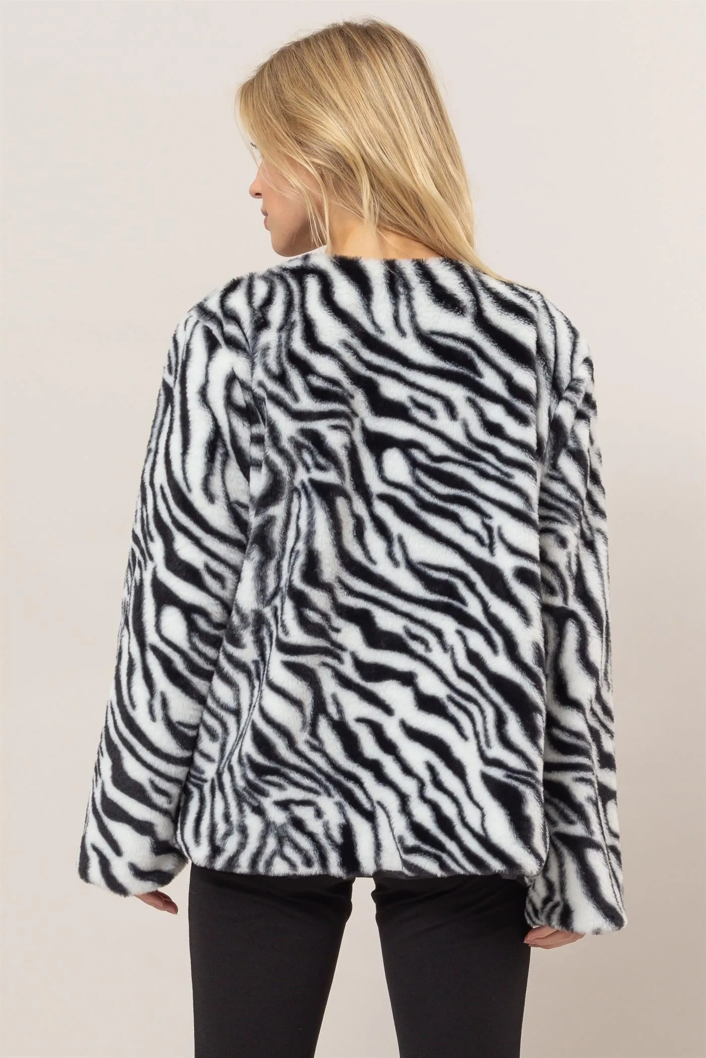 HF25C054-Animal Pattern Faux Fur Jacket