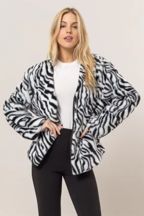 HF25C054-Animal Pattern Faux Fur Jacket