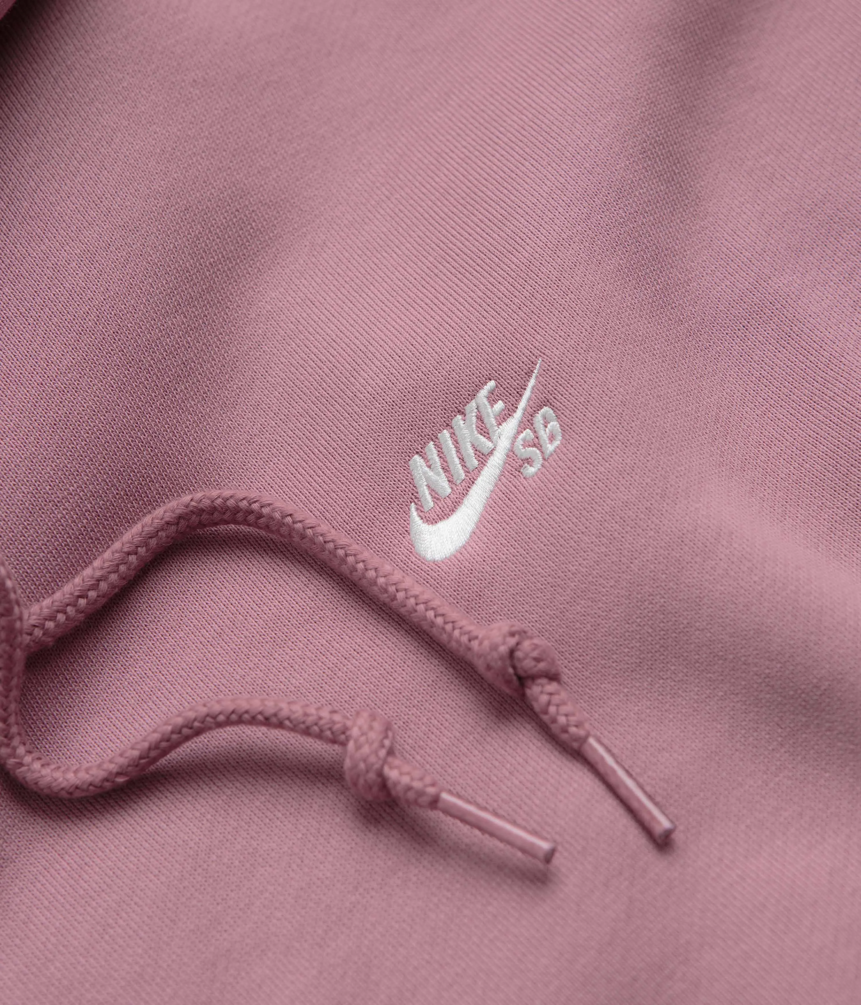 Nike SB Essential Small Logo Hoodie - Plum Dust / White