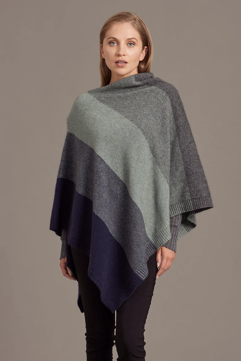 Ombre Poncho