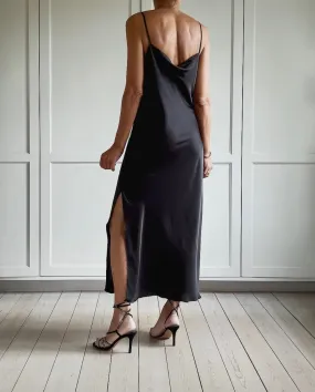 SLIP DRESS - BLACK