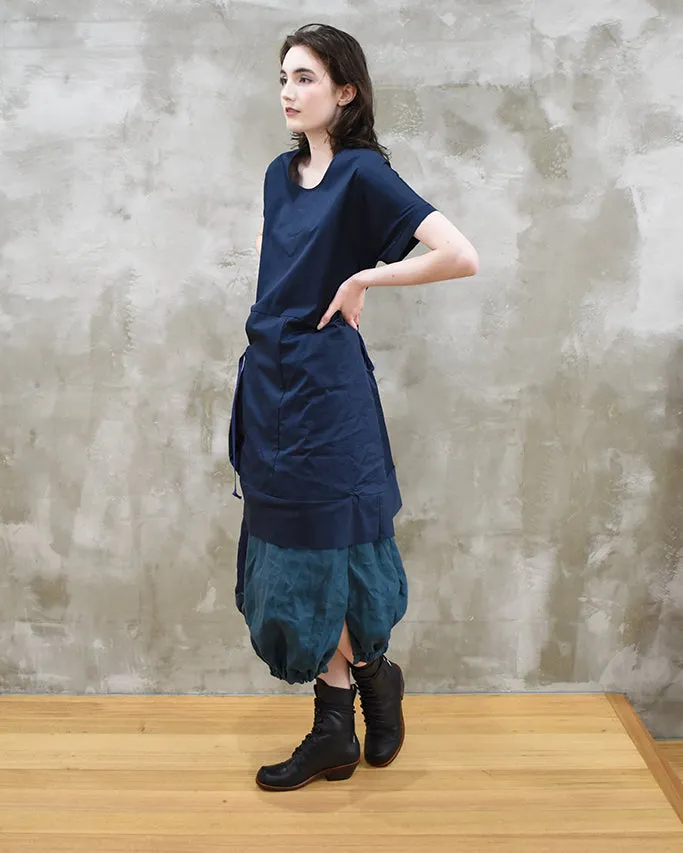 The Zentrum Skirt - Ocean w. Navy