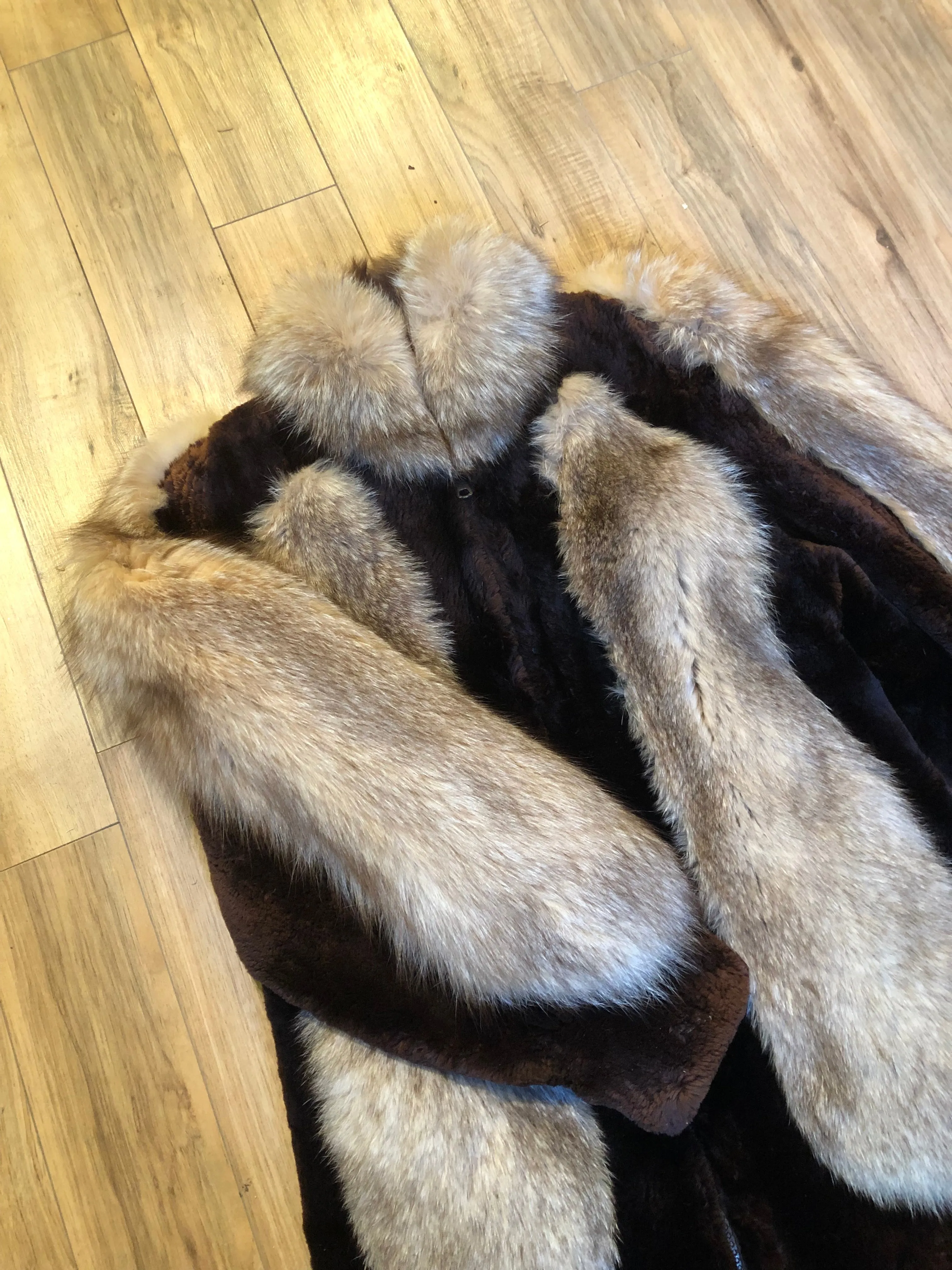 Vintage Brown and Blonde Fur Coat, Chest 40”